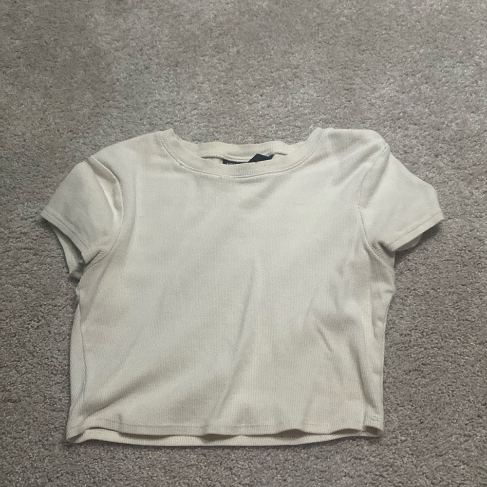 Very cropped shirt